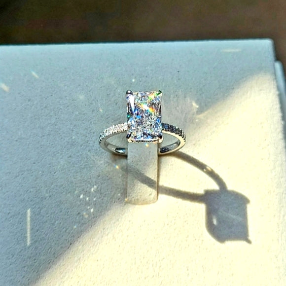 Platinum 2.5ct (F VVS2) Lab Radiant Diamond Ring with Side and Hidden Halo Lab Diamond