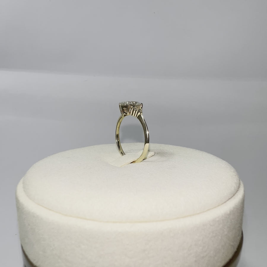 Solid 14k Gold 1.2ct (F VS) Lab Oval Diamond Ring with Side Stone Lab Diamonds