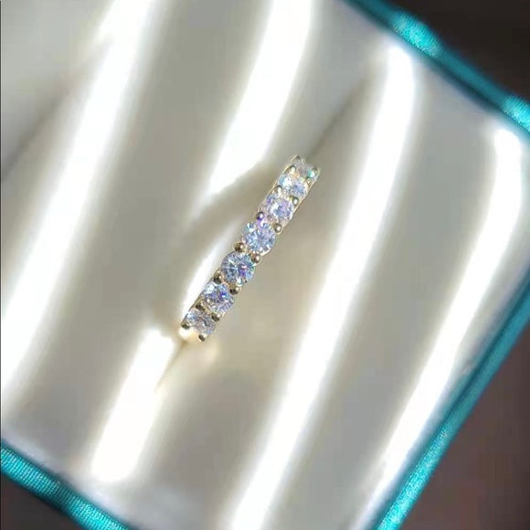 Solid 14k Gold 3mm 7-Stone Moissanite Band