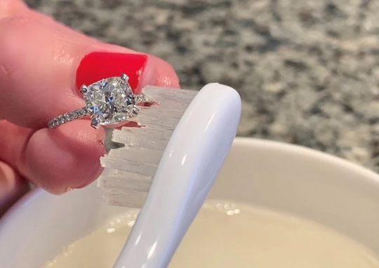How to Clean Your Diamond Ring at Home