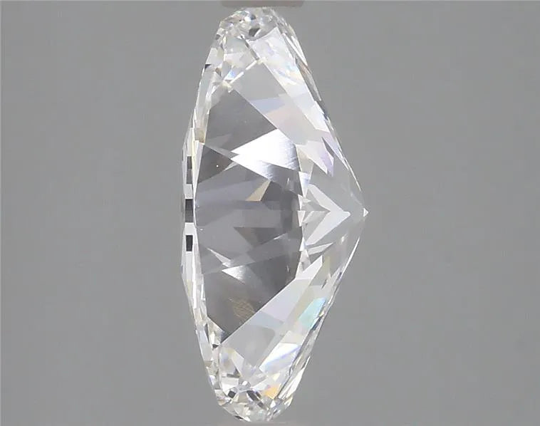 2.77 Carats OVAL Diamond