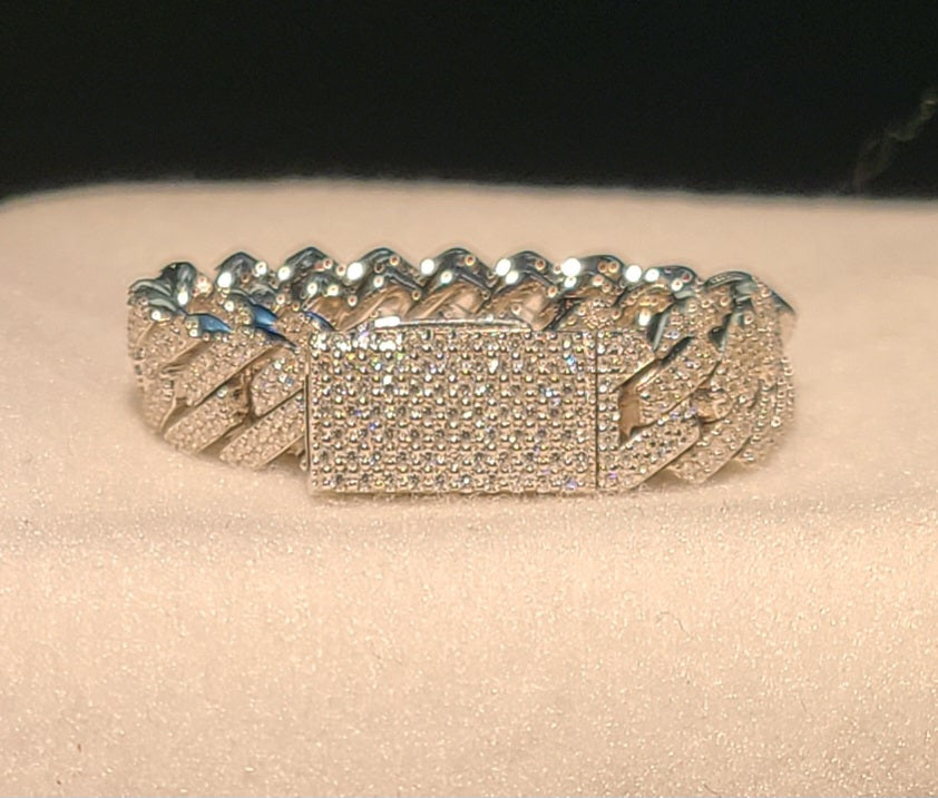 8mm Moissanite Cuban Bracelet