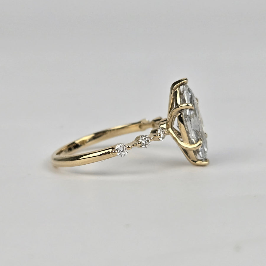Solid 14k Gold 1.8ct F VS1 Lab Marquise Diamond Ring with EF VS Lab Diamond Side Stones