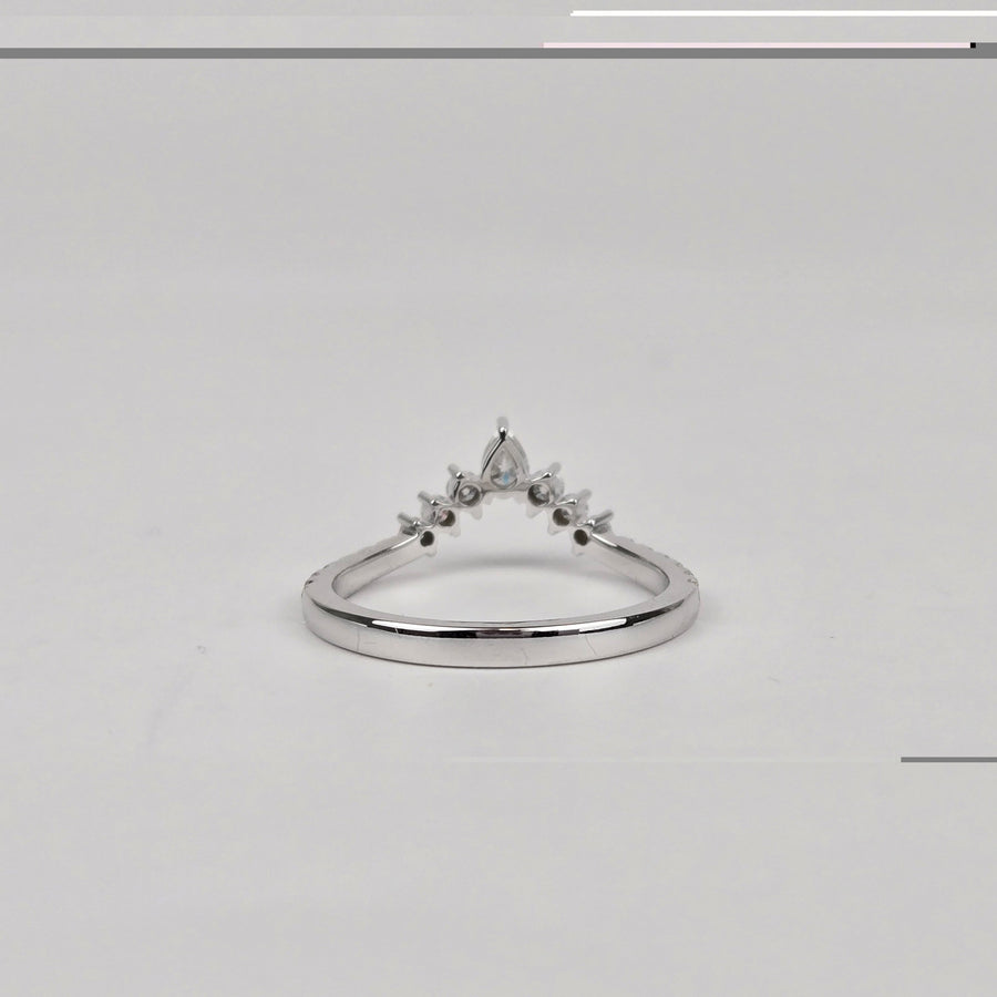Solid 14k Gold V-Shaped Pear/Round Moissanite Band