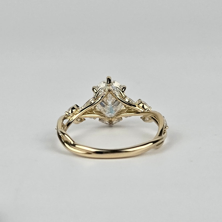 Solid 14k Gold 2.5ct (7x10.5mm) D VVS1 Pear Moissanite Engagement Ring with Moissanite Side Stones and Matching Band