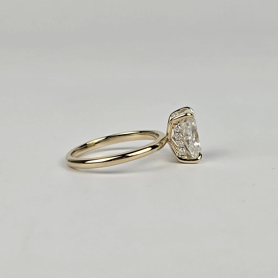 Solid 14k Gold 2.5ct(6x9mm) D VVS1 Cushion Moissanite Ring with Moissanite Hidden Halo