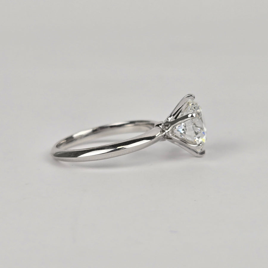 Solid 18k Gold 2.5ct E VS1 Round Lab Diamond Ring, Tiffany Setting(RO810)