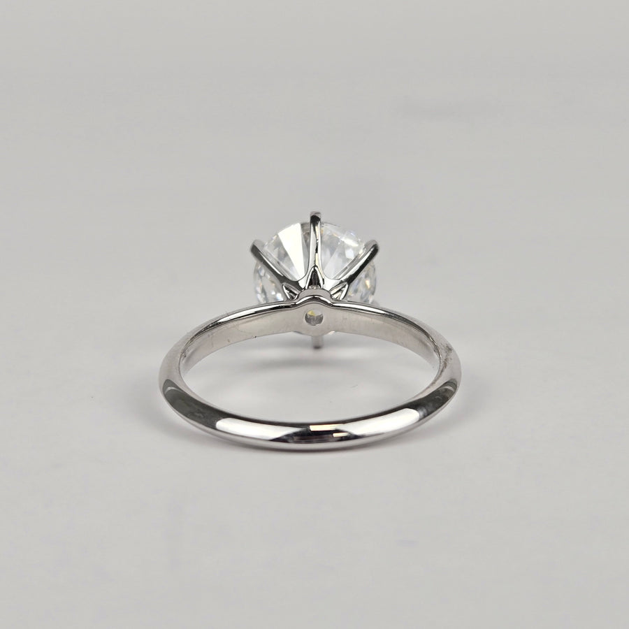 Solid 18k Gold 2.5ct E VS1 Round Lab Diamond Ring, Tiffany Setting(RO810)
