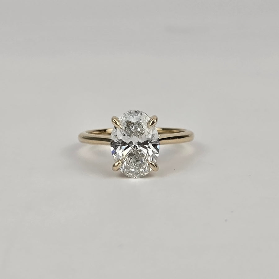 Solid 14k Gold 2.2ct E VVS2 Lab Diamond Oval Ring Customized Cathedral