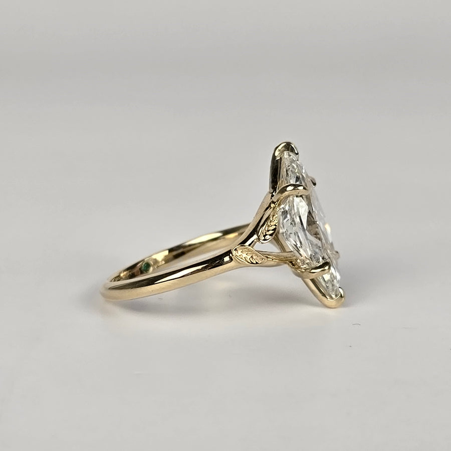 Solid 14k Gold 2.7ct F VS1 Marquise Lab Diamond Ring