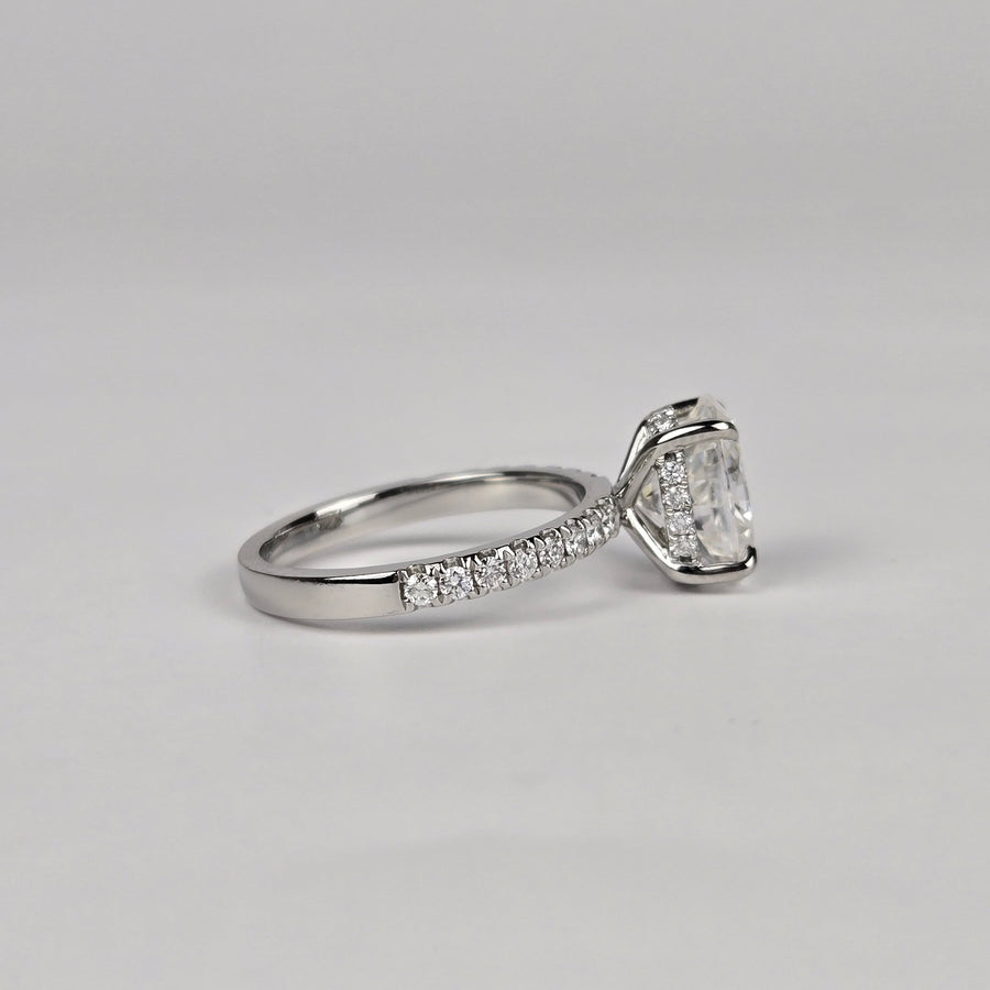 Solid 14k Gold 2ct E VVS2 Lab Diamond Oval Ring with Lab Diamond Side and Hidden Halo(OV805)