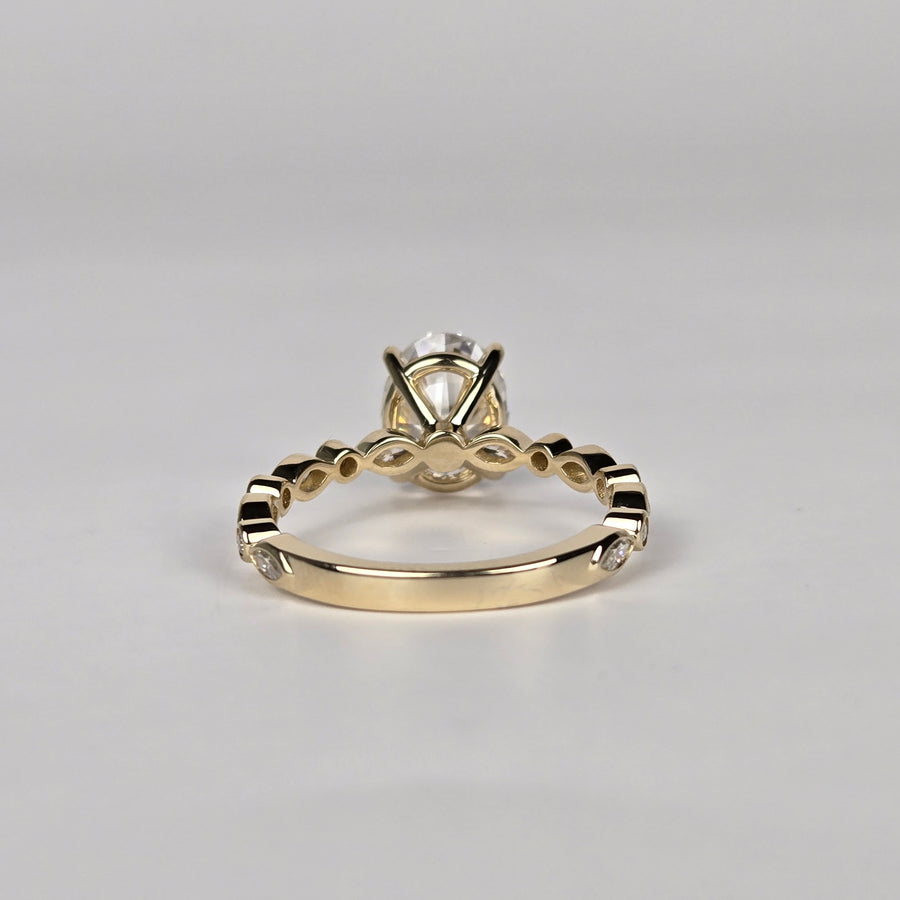 Solid 14k Gold 2ct (7x9mm) D VVS1 Oval Moissanite Ring with Marquise/Round Moissanite Side Stones, 3/4 Eternity(OV627)