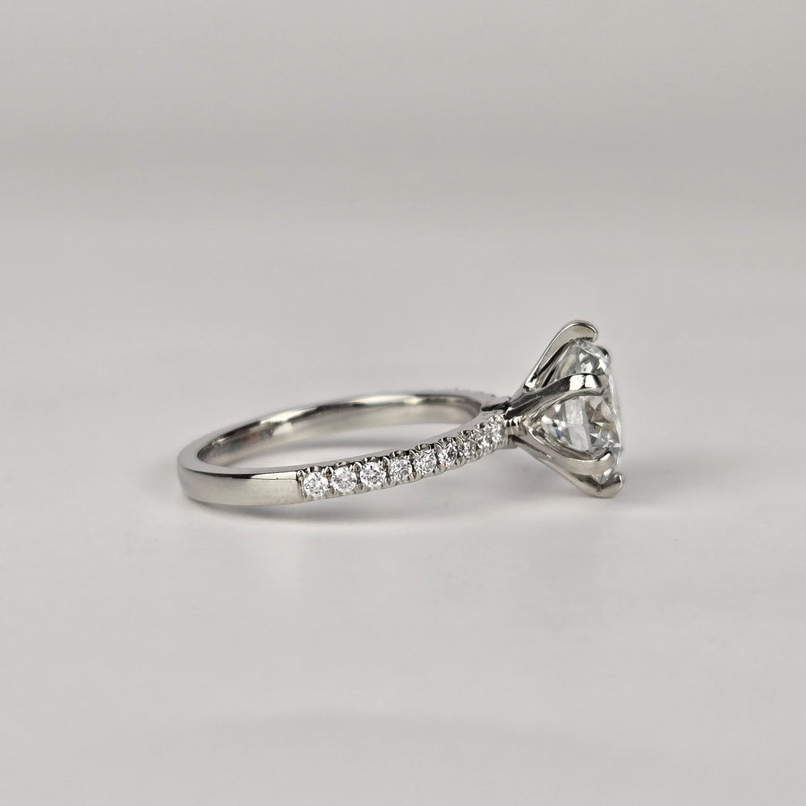 Platinum 2ct E VVS1 Round Lab Diamond Ring with Lab Diamond Side Stones