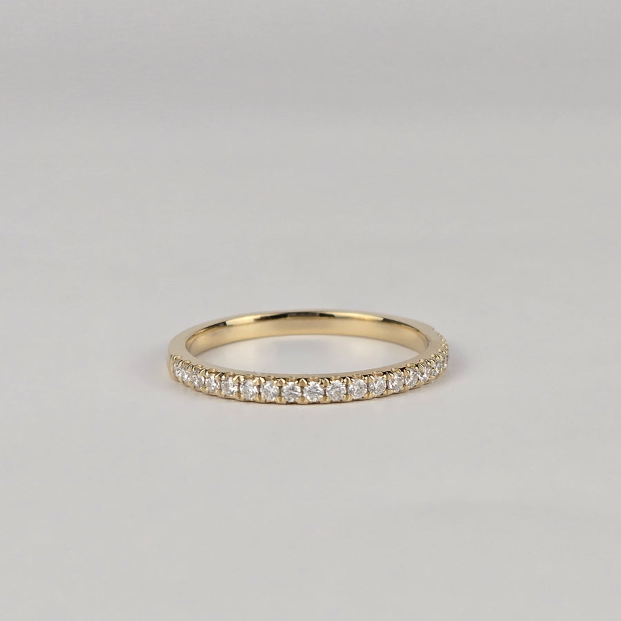 Title: Solid 14k Gold 8mm D VVS1 Moissanite Engagement Ring with Moissanite Side Stones and Half Eternity Wedding Band(RO654)