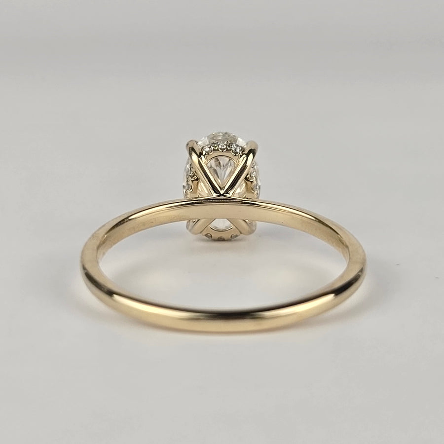 Solid 14k Gold 1.7ct F VS1 Oval Lab Diamond Ring with Lab Diamond Hidden Halo