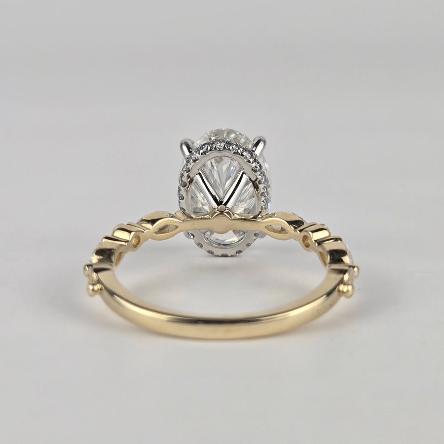 Solid 18k White and Yellow Gold 3ct F VS1 Lab Oval Diamond Ring with Side and Hidden Halo Lab Diamond(OV833)
