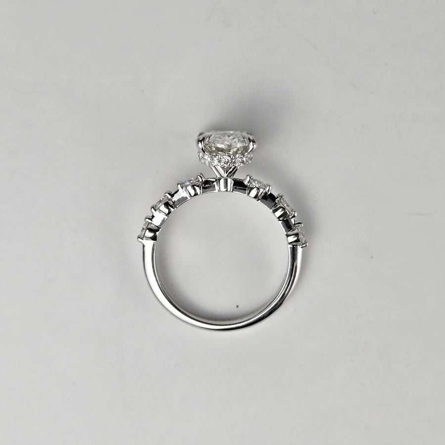 Solid 14k Gold 1.8ct G VS1 Lab Diamond Oval Ring with Lab Diamond Side and Hidden Halo(OV837)