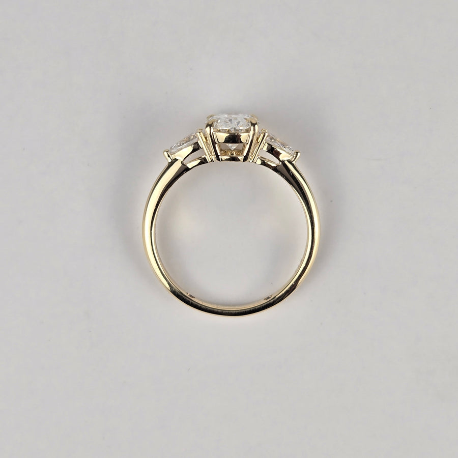 Solid 14k Gold 2.16TCW Center 1.8ct F VS1 Lab Oval Diamond Ring with Side Lab Pear Diamond(OV843)