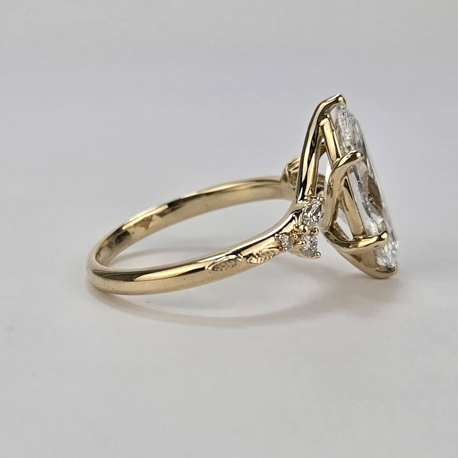 Solid 14k Gold 3ct D VVS2 Marquise Lab Diamond Ring with Lab Diamond Side Stone
