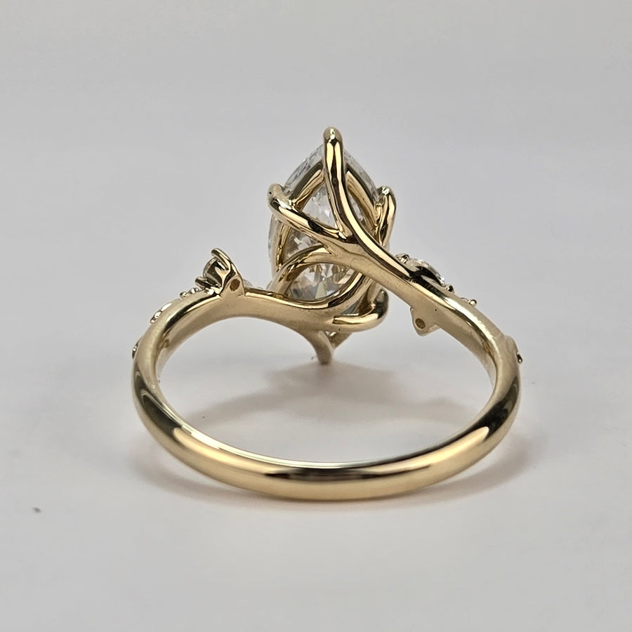 Solid 14k Gold 3ct D VVS2 Marquise Lab Diamond Ring with Lab Diamond Side Stone