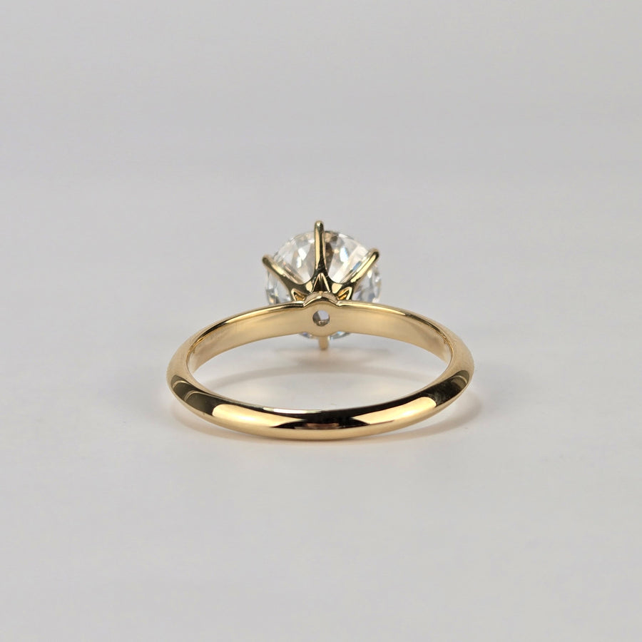 Solid 18k gold 2.6ct (G VS1) Lab Round Diamond Ring(RO812)