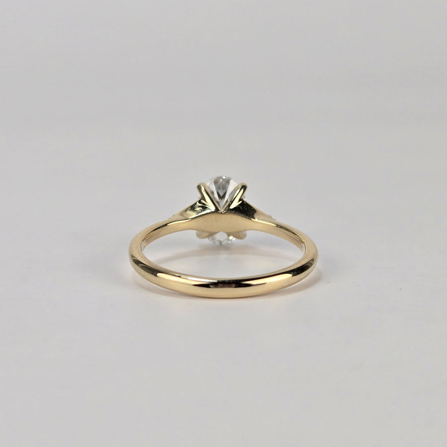 Solid 14k Gold 1ct F VS1 Oval Lab Diamond Ring with Lab Diamond Side Stone Cluster