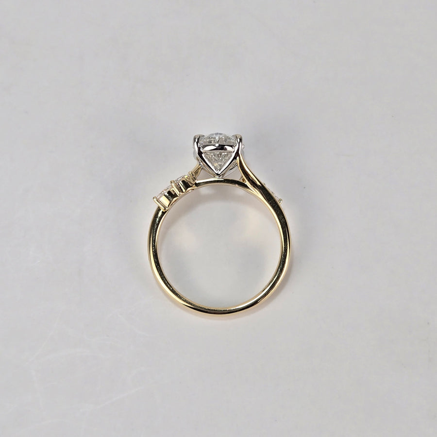 Solid 18k White and Yellow Gold 2.5ct F VVS2 Lab Oval Diamond Ring with Side Lab Marquise Diamond(OV816)