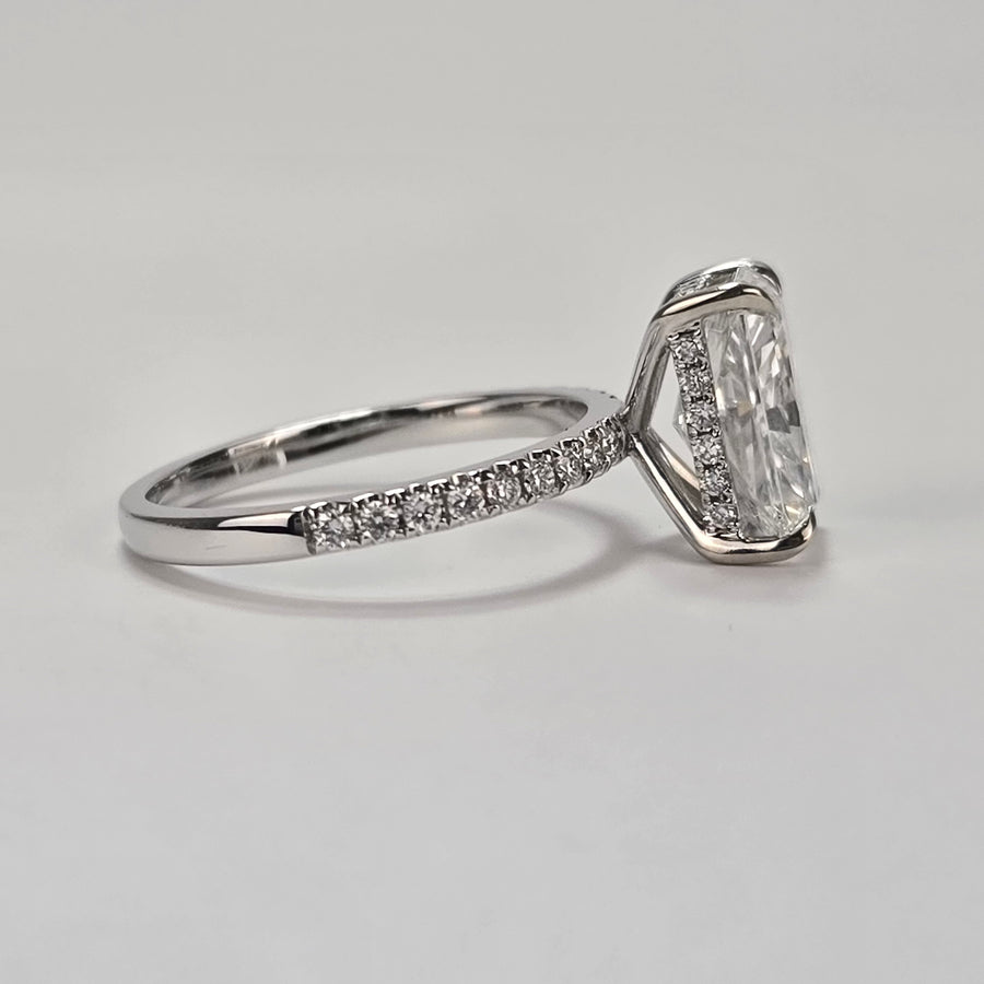 Solid 14k Gold 3.5ct (F VS2) Lab Radiant Diamond Ring with Side and Hidden Halo Lab Diamond(RD813)