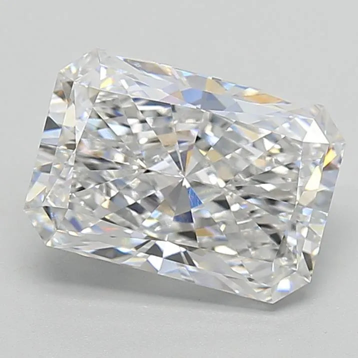 3.55ct Radiant Lab Grown Diamond (Colour D, Clarity VVS2, IGI Certified)