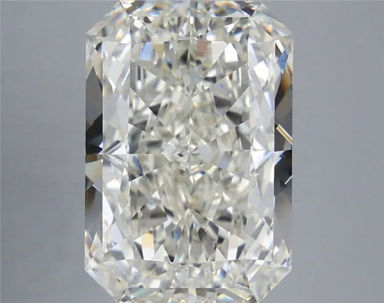 5.83ct Radiant Lab Grown Diamond (Colour I, Clarity VVS2, IGI Certified)
