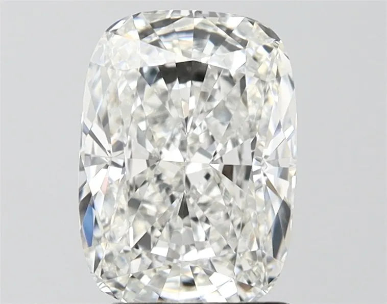 2.59ct Cushion modified Lab Grown Diamond (Colour F, Clarity VVS2, IGI Certified)