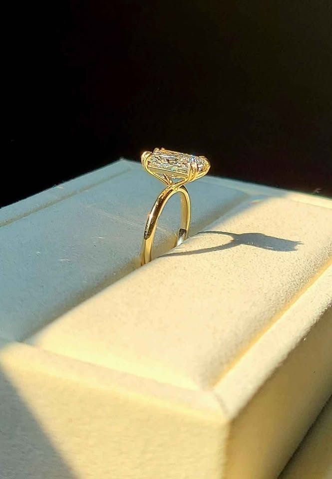 Solid 14k Gold  2.5ct E VVS2 Lab Radiant Diamond Ring