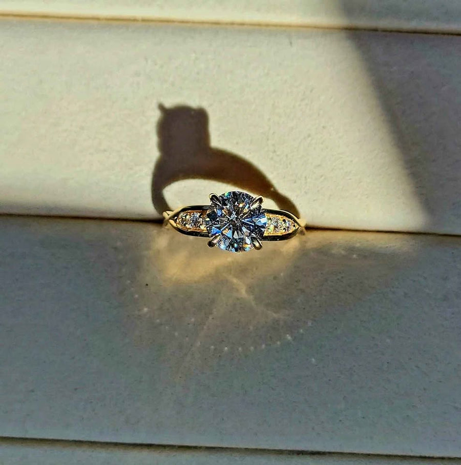 solid 18k gold 1.5ct d vvs2 lab round diamond ring with side and hidden halo lab diamond