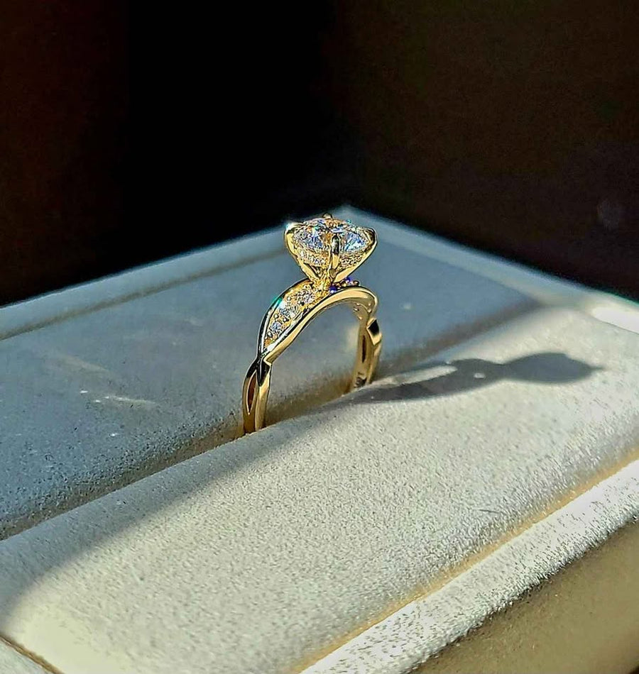 solid 18k gold 1.5ct d vvs2 lab round diamond ring with side and hidden halo lab diamond