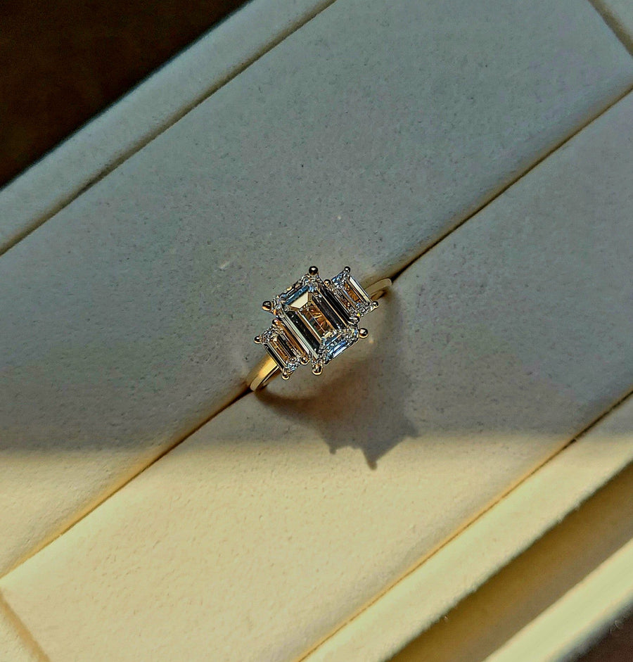 solid 14k gold 2ct f vs1 lab emerald cut diamond ring with side lab emerald cut diamond