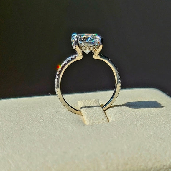 Platinum 3.08ct (E VVS2) Lab Round Diamond Ring with Side and Hidden Halo Lab Diamond
