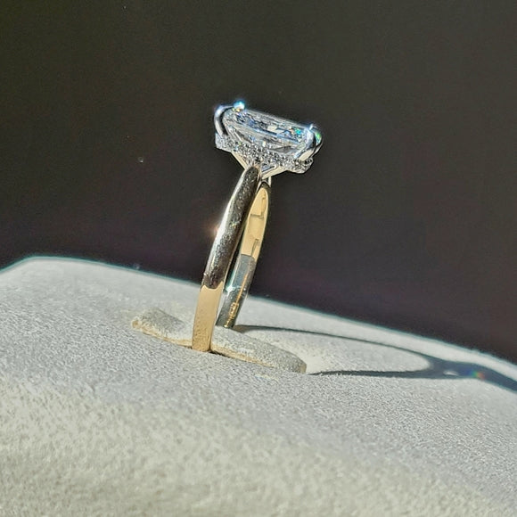 Solid 14k White and Yellow Gold 2.7ct (F VVS2) Lab Radiant Diamond Rin ...