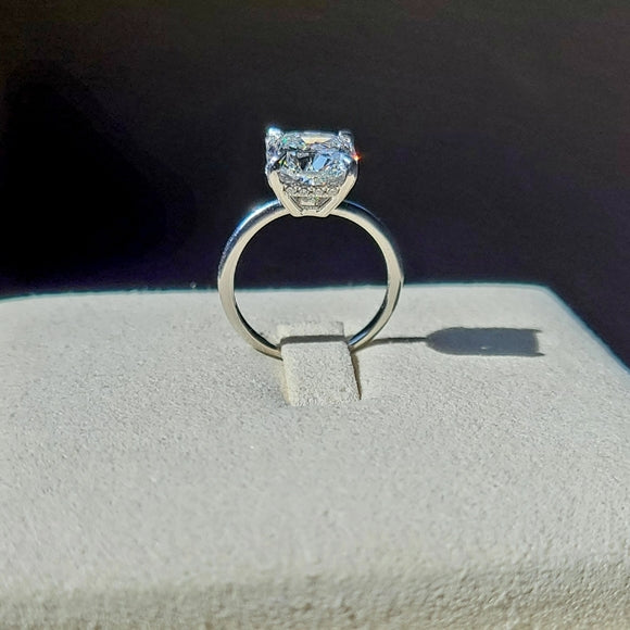 Platinum 3.5ct (G VVS2) Lab Cushion Diamond Ring with Hidden Halo Lab Diamond
