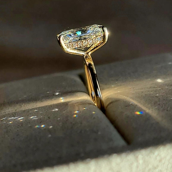 Solid 14k Gold 4.1ct G VVS2 Lab Radiant Diamond Ring