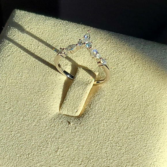 solid 14k gold marquise/round moissanite band