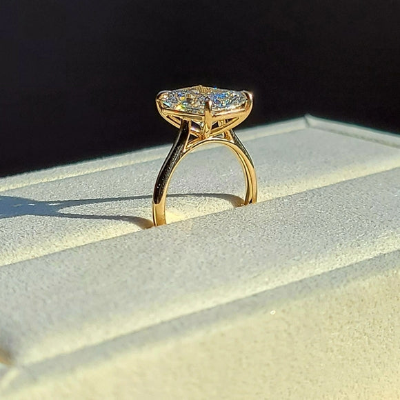 Solid 14k Gold 3.9ct F VS1 Lab Radiant Diamond Ring