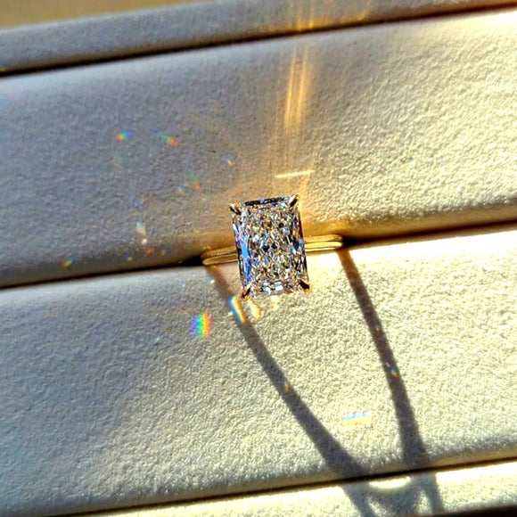 Solid 14k Gold 3.9ct F VS1 Lab Radiant Diamond Ring