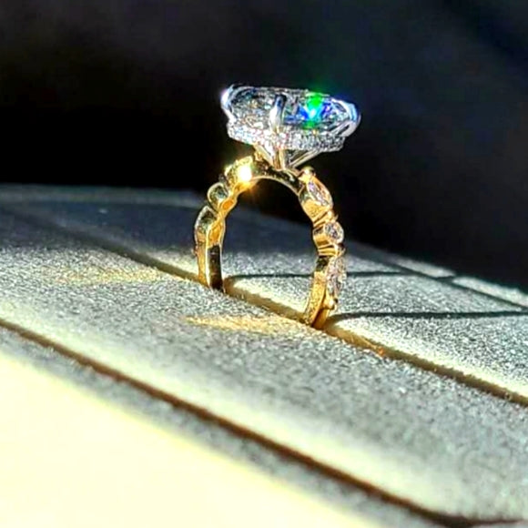 Solid 18k White and Yellow Gold 3ct F VS1 Lab Oval Diamond Ring with Side and Hidden Halo Lab Diamond