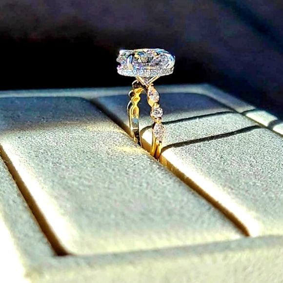 Solid 18k White and Yellow Gold 3ct F VS1 Lab Oval Diamond Ring with Side and Hidden Halo Lab Diamond