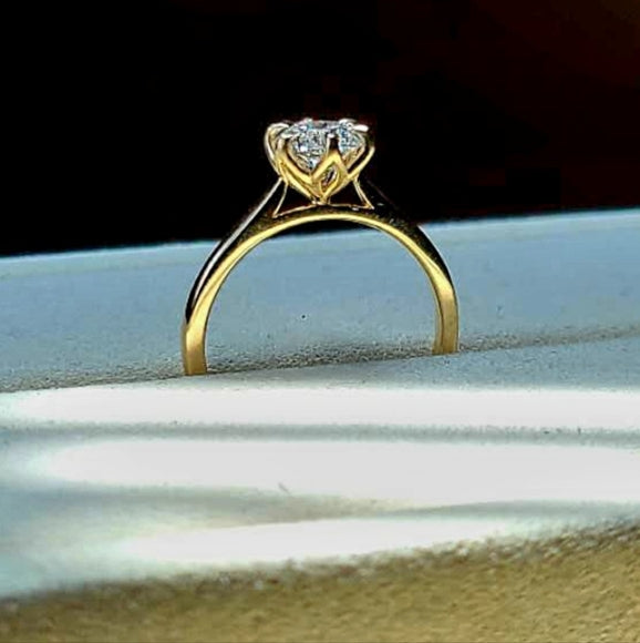 Solid 10k Gold 1ct D VVS2 Lab Round Diamond Ring