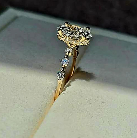 Solid 14k Gold 2ct (F VS1) Lab Oval Diamond Ring with Side Lab Diamond