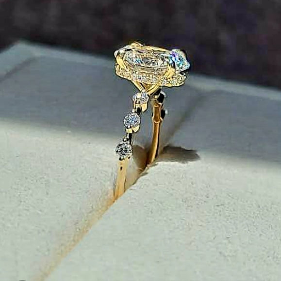 Solid 14k Gold 2ct (F VS1) Lab Oval Diamond Ring with Side Lab Diamond