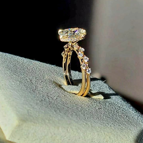 Solid 14k gold 2.5ct F VS1 lab oval diamond ring and matching band