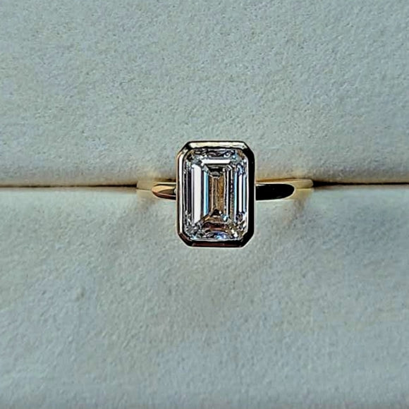 Solid 14k Gold 2.7ct F VS1 Lab Emerald Cut Diamond Ring