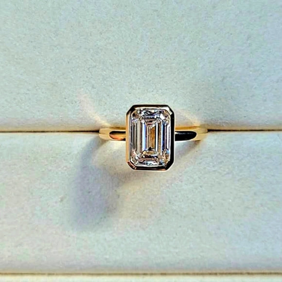 Solid 14k Gold 2.7ct F VS1 Lab Emerald Cut Diamond Ring